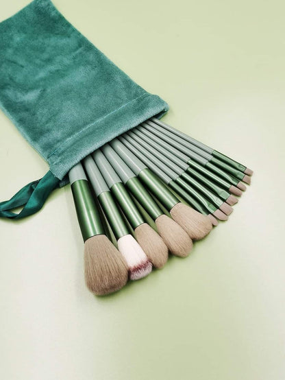 13-Piece Professional Makeup Brush Kit